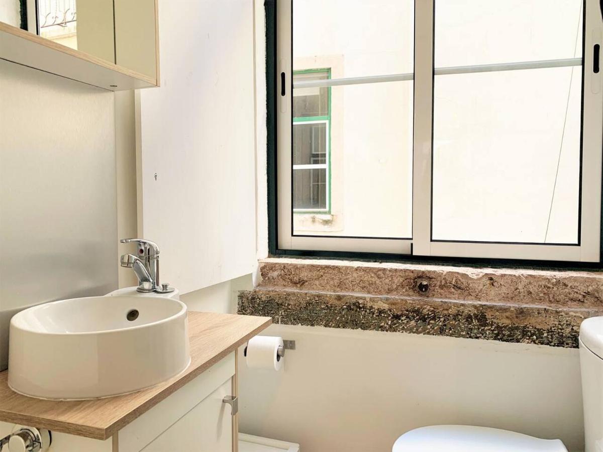 Apartment Sj2d Baixa New Air Conditioning Spacious And Friendly Lisbon